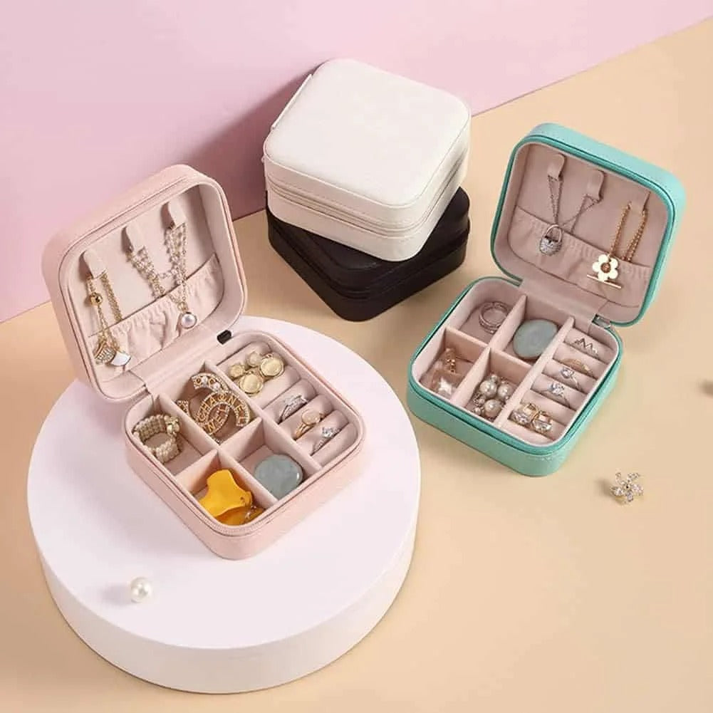 Portable Jewelry Storage Box | Leather Organizer | Travel Case | Multipurpose Gift Box for Jewellery & Hair Accessories